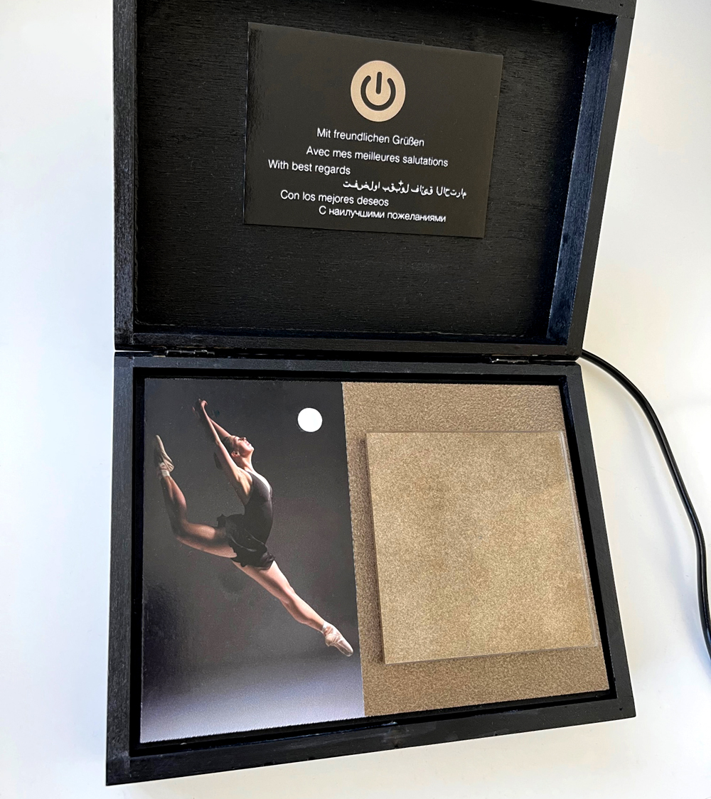 Muster  -   Touchschalter NOVA Bronze  Glas-Optik - Leihgabe zur Ansicht