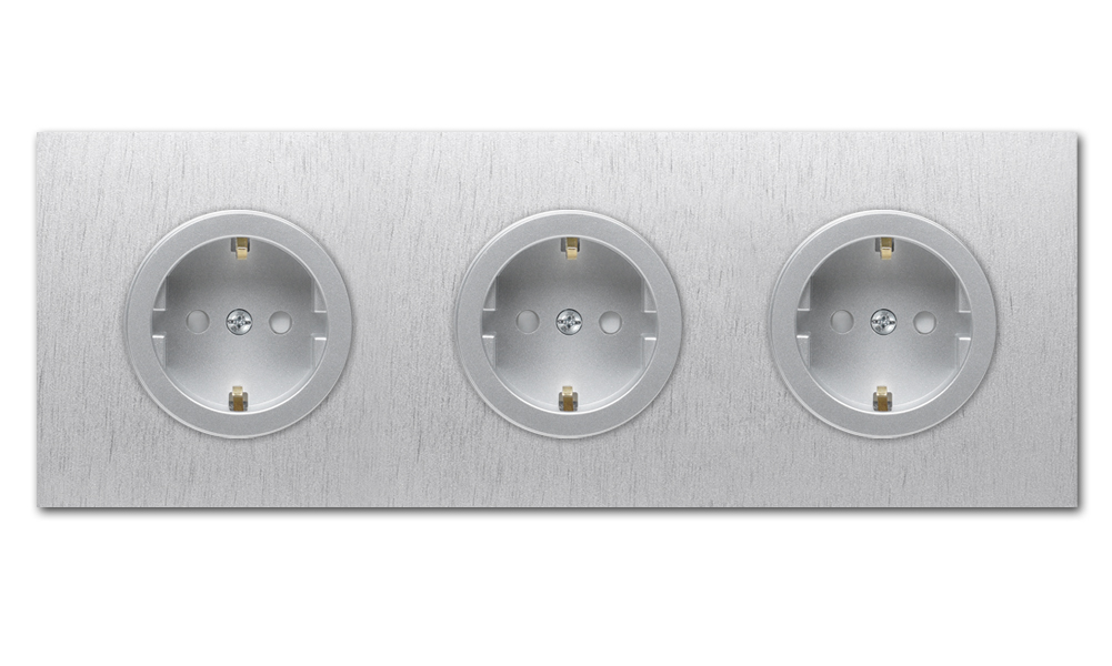 Socket metal aluminium silver 3 gang. Square Series
